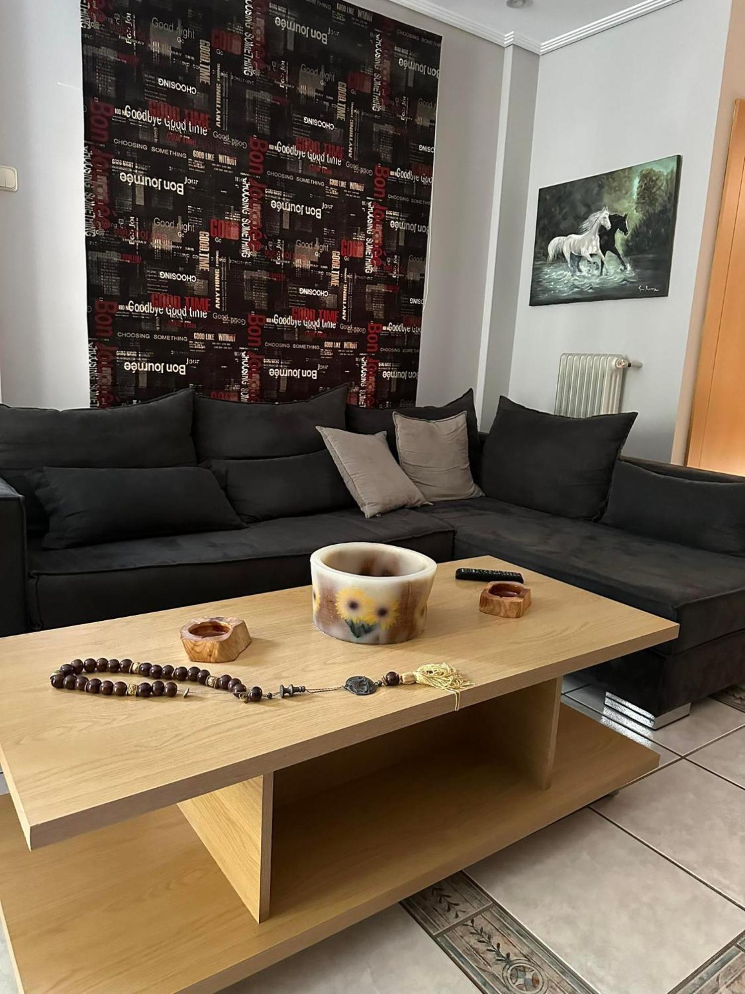 Angel , Luxury 2Bd Apartment Next To The Beach Афины Экстерьер фото