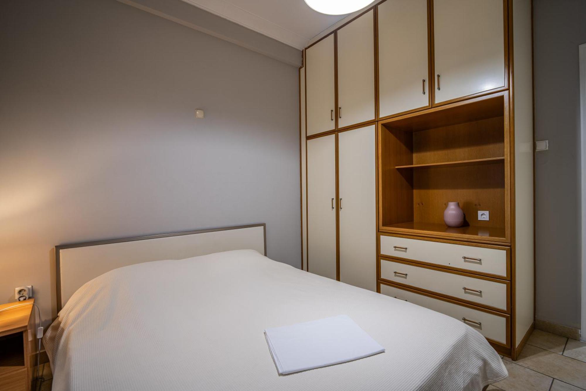 Angel , Luxury 2Bd Apartment Next To The Beach Афины Экстерьер фото