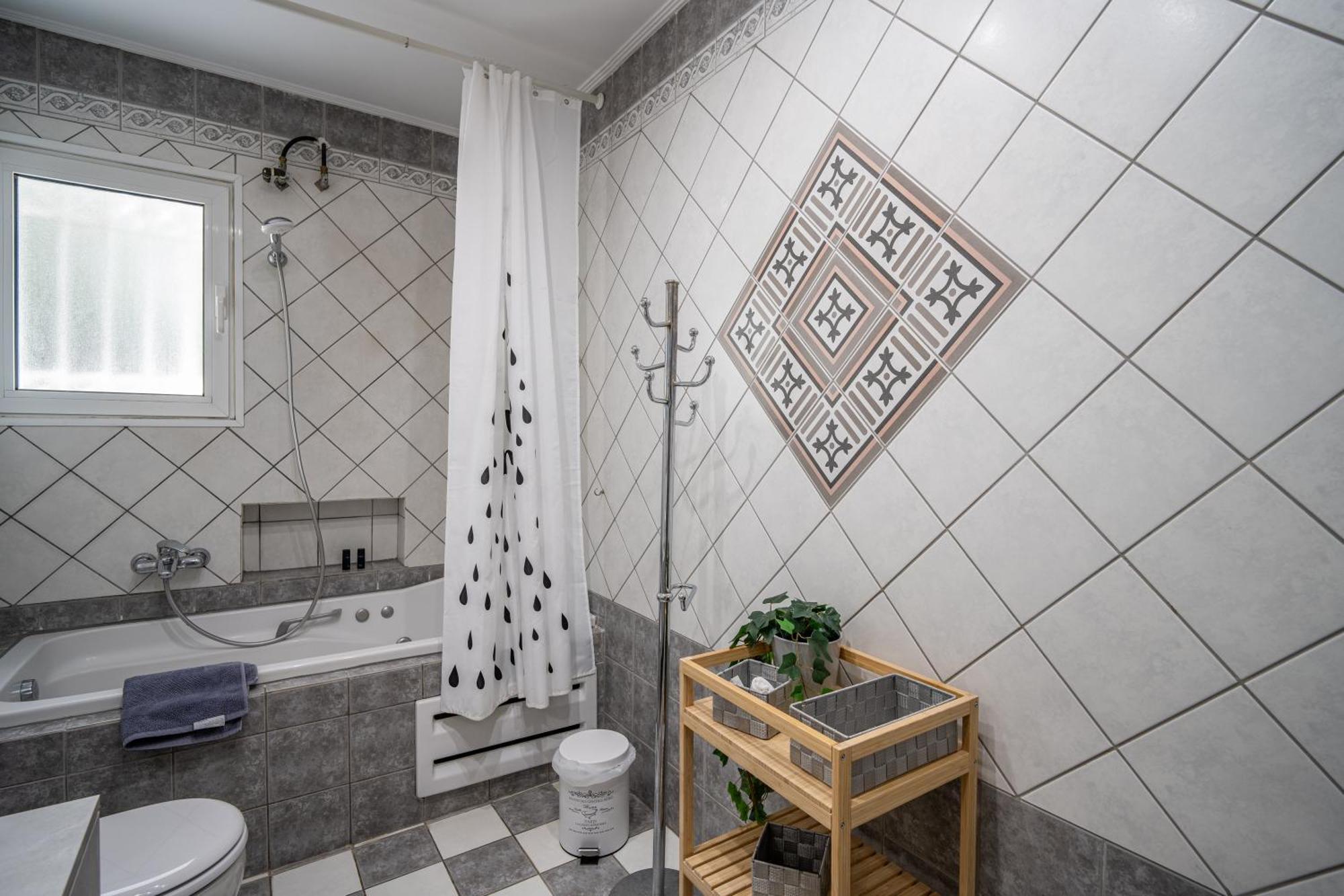 Angel , Luxury 2Bd Apartment Next To The Beach Афины Экстерьер фото